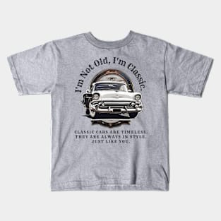 I'm Not Old, I'm Classic: Classic Cars Motivational Quote Kids T-Shirt